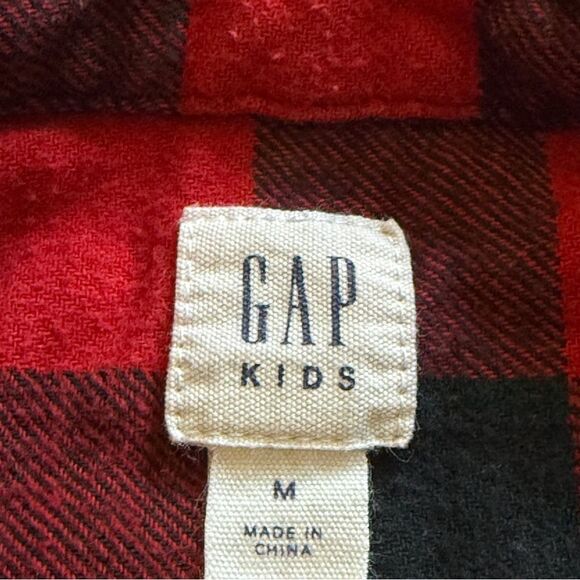 GAP Buffalo Plaid Flannel Button Down Boys Medium Red Black - Picture 2 of 5